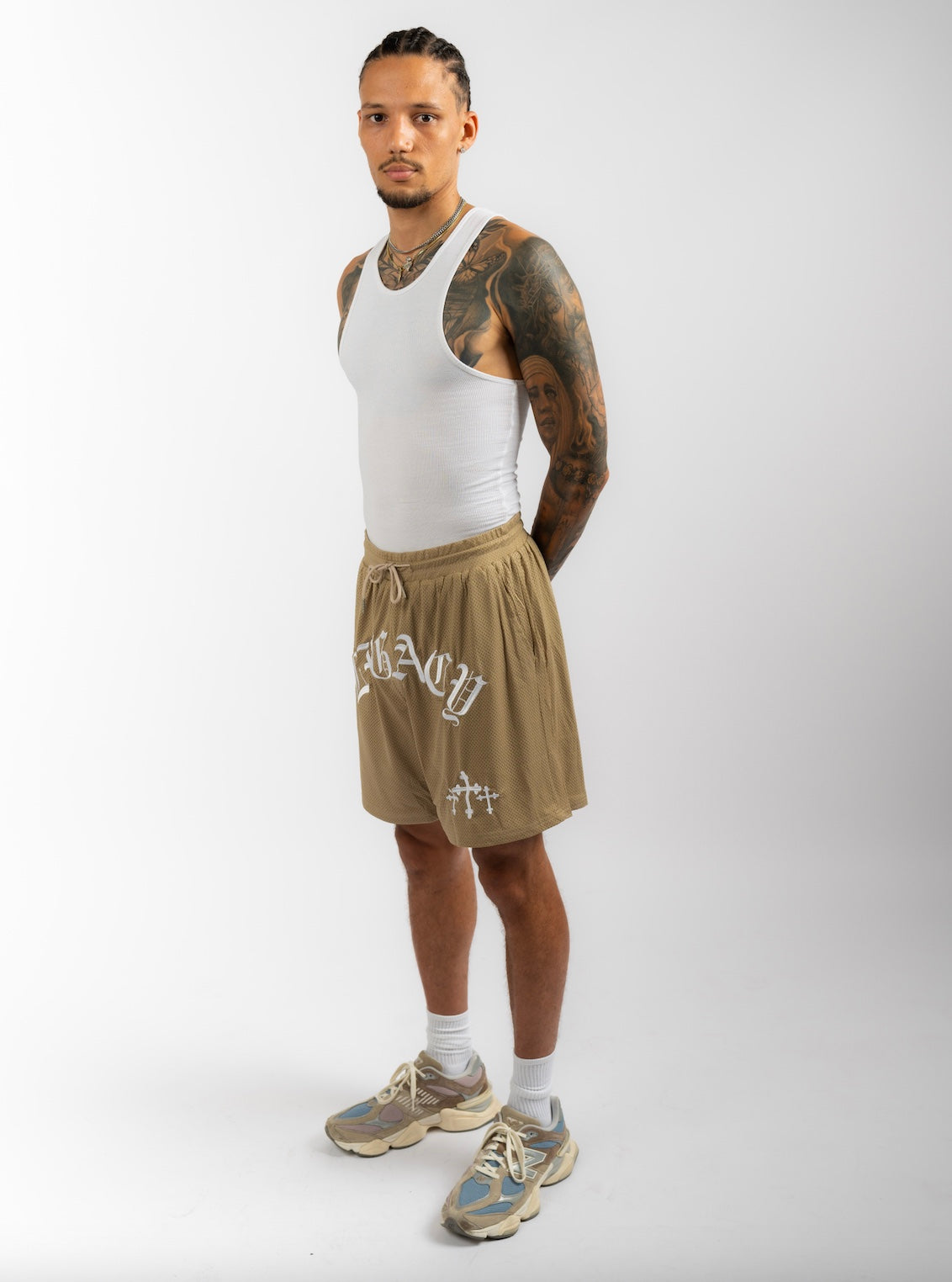 THE LEGACY EMBROIDERED MESH SHORT (BISCOTTI)